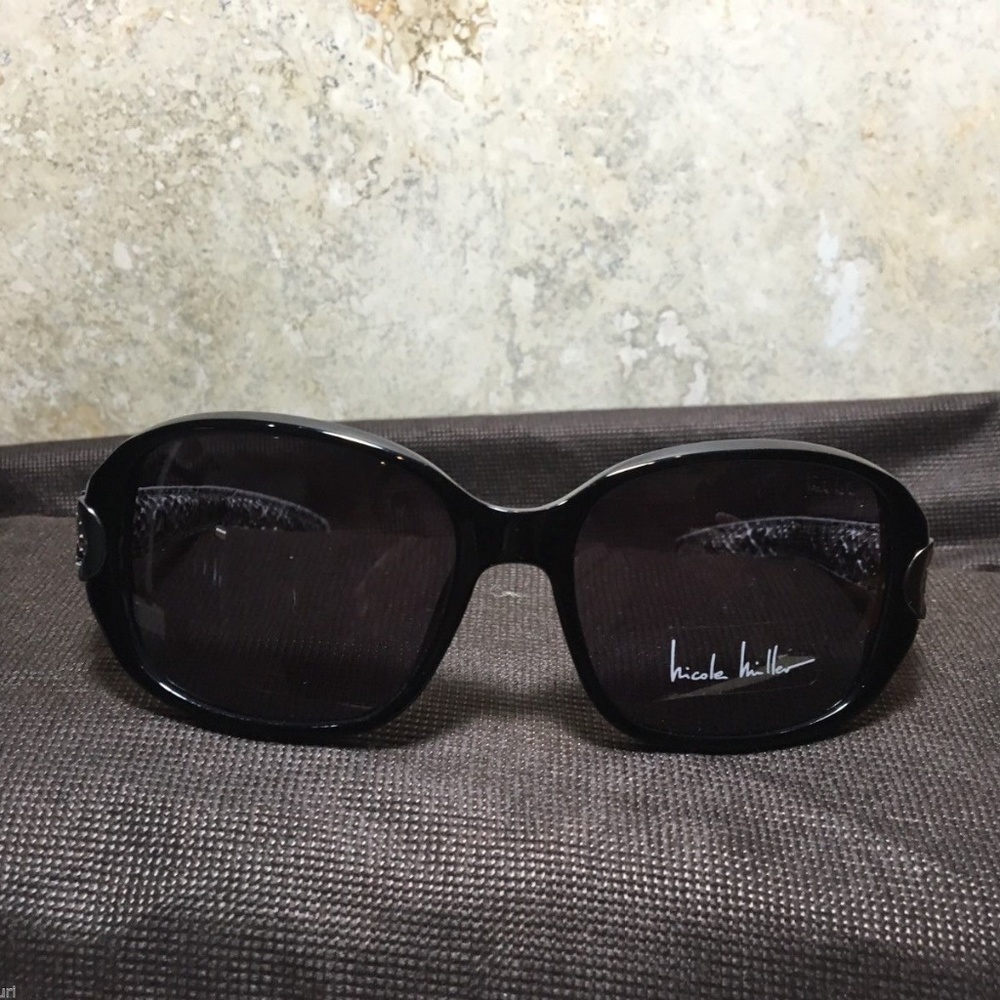 Nicole Miller Trinity Sunglasses Black Snake